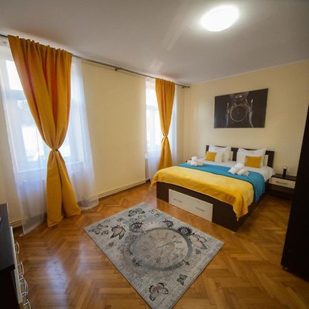 Happy Mood Apartment 5 Брашов Екстериор снимка