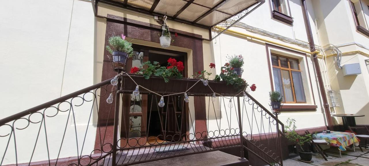 Happy Mood Apartment 5 Брашов Екстериор снимка