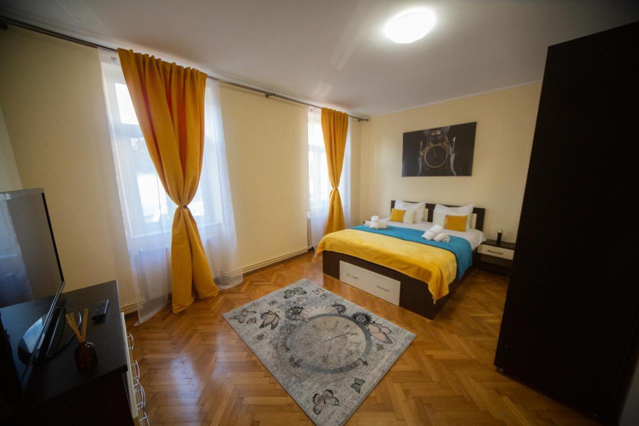 Happy Mood Apartment 5 Брашов Екстериор снимка